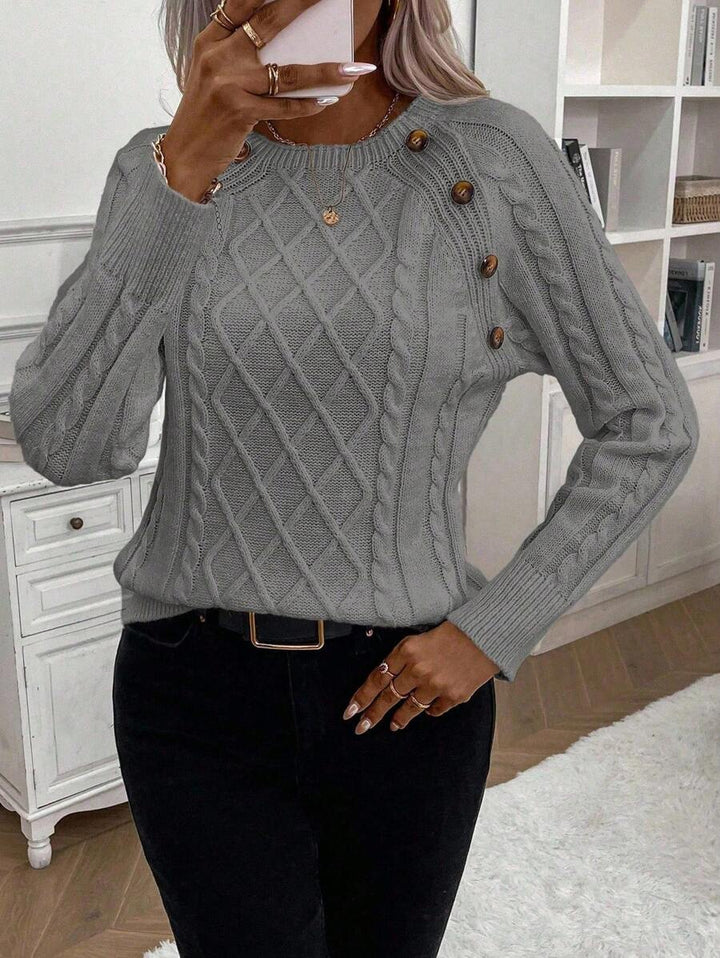 Amandine™ | Pull Torsadé Élégant à Boutons