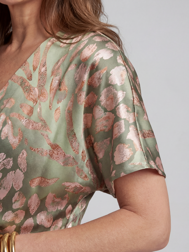 Coralie | Flattering Luxe Print Midi Dress