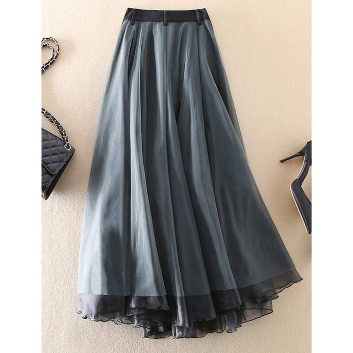 Jupe Midi en Tulle Superposé | Détail de Boucle à la Taille | Superposition Transparente