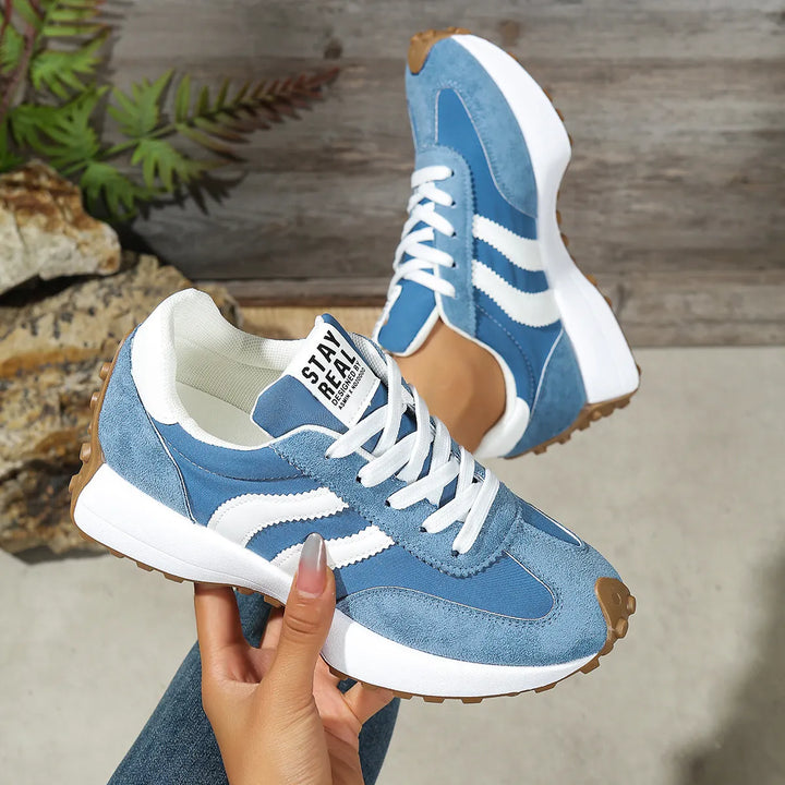 Lariesa - Sneakers with Lace Closure and Contrast Stripes
