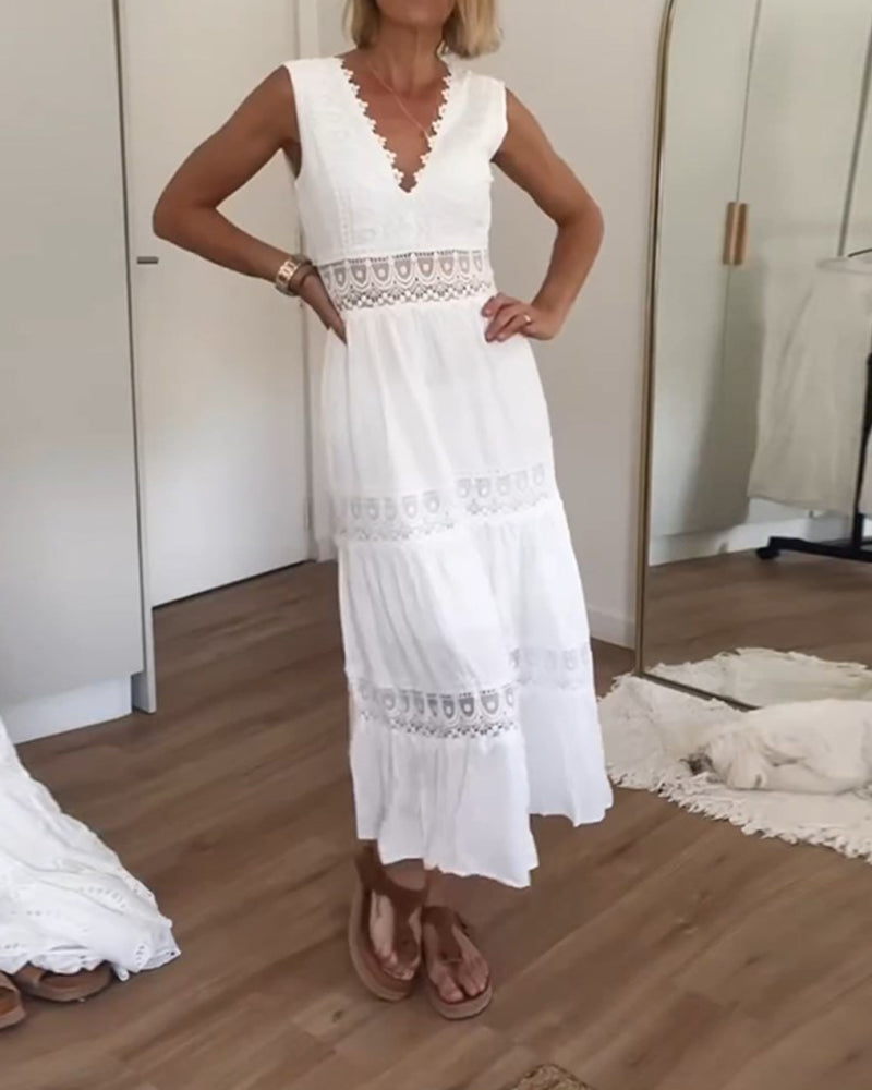 Aurélie™ | Robe en Dentelle Élégante avec Décolleté en V
