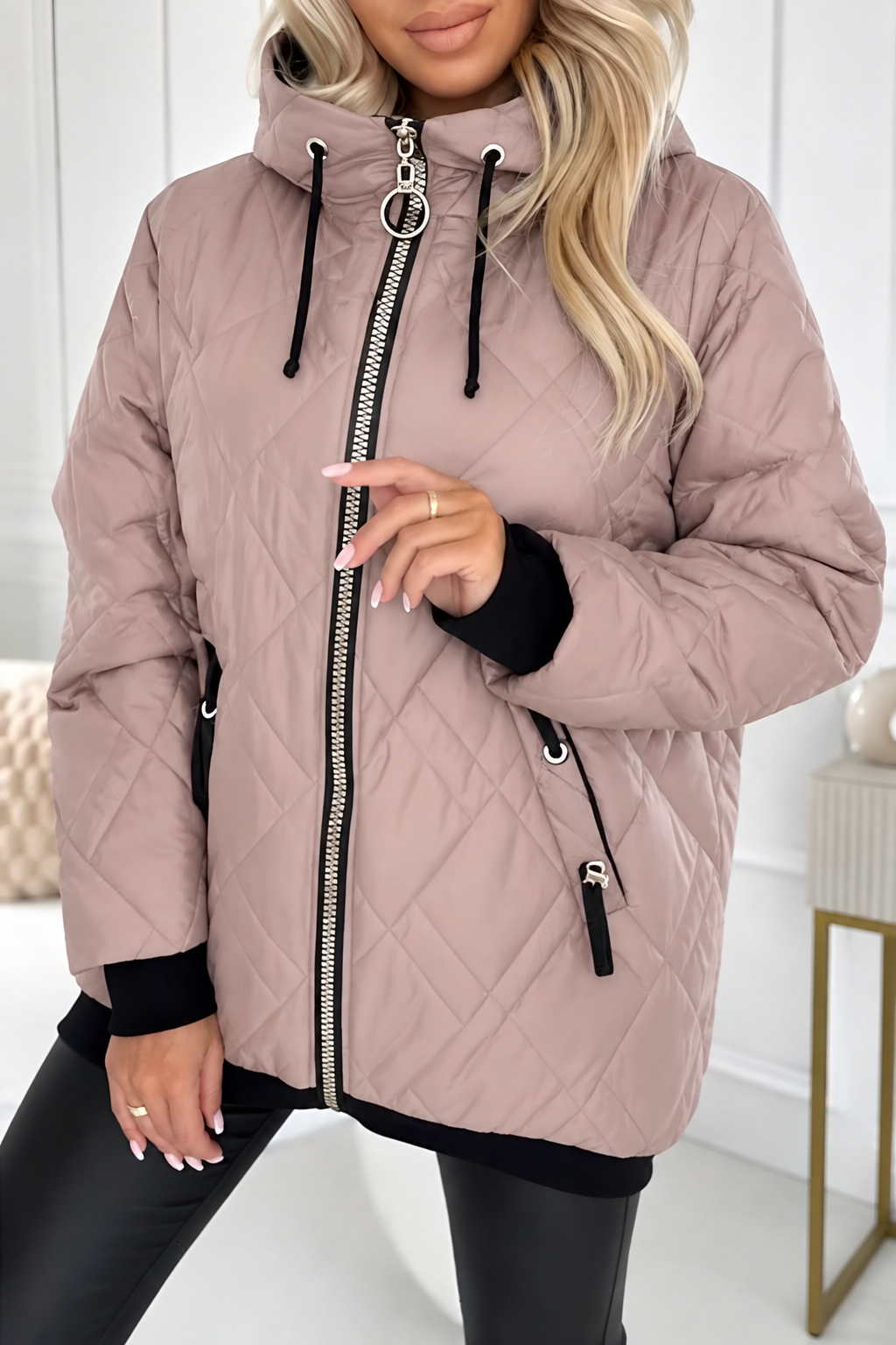 Rolande™ | Lightweight Warmth Without Weight