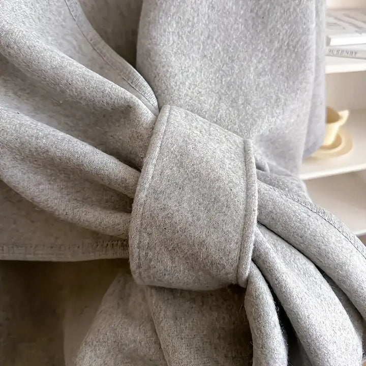 THE FLEECE DRAPE SHAWL