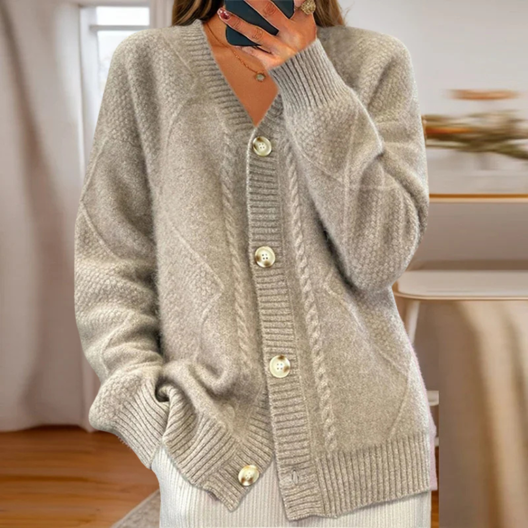 Éloise™ | Cardigan en Maille Torsadée Féminine