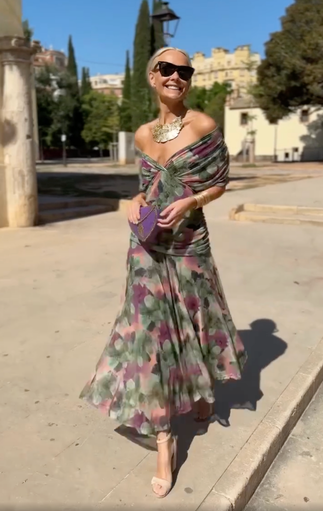 Sophia - Elegant Tummy-Concealing Pleated Dress