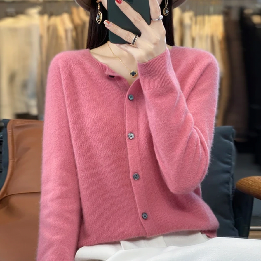 ANGELICA | Cardigan doux avec boutons