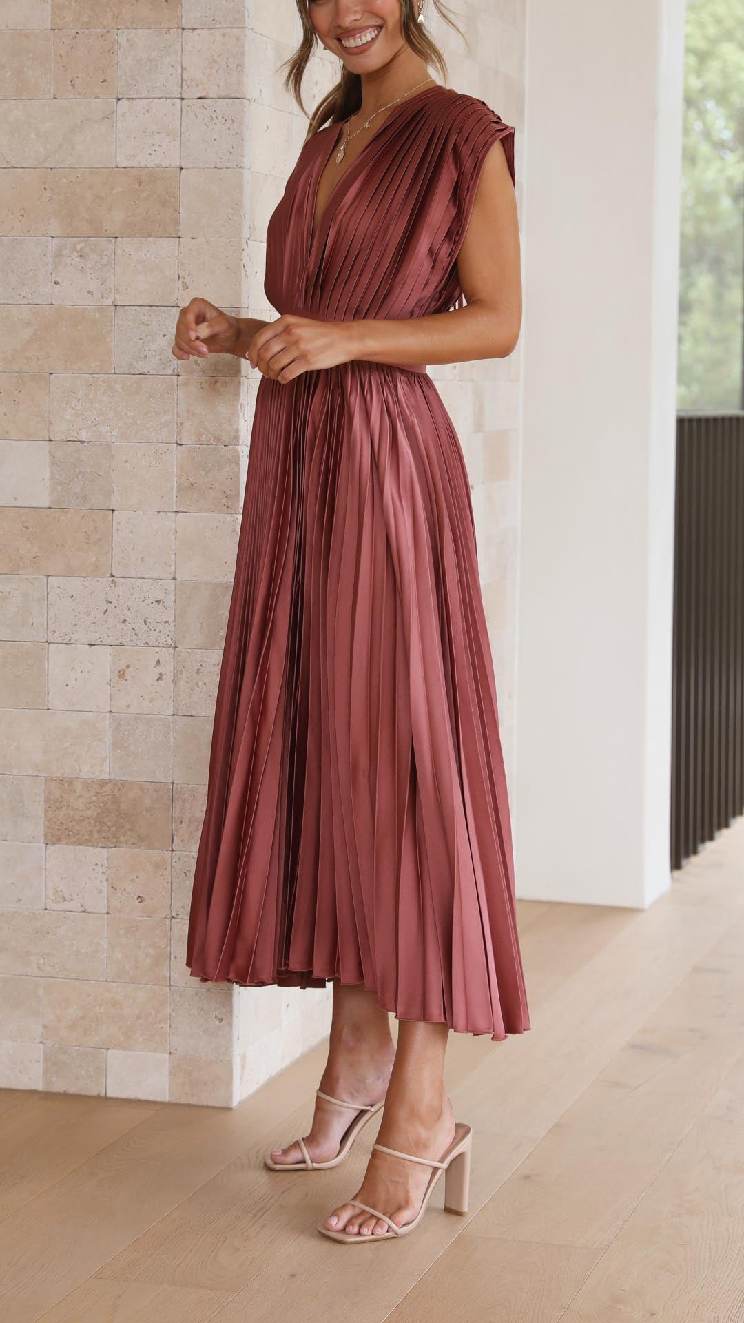 MARIA | Robe plissée élégante