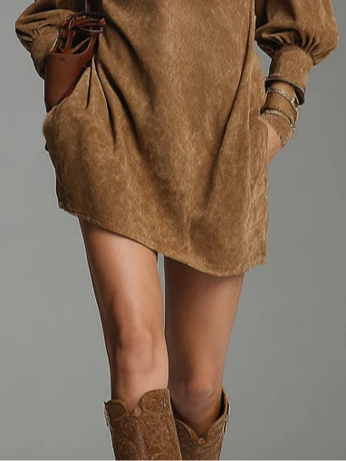 Florence | Robe Mini Col Roulé en Suède