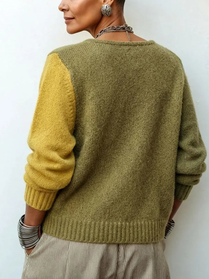 Bérénice asymmetric button knit cardigan in Green, back view
