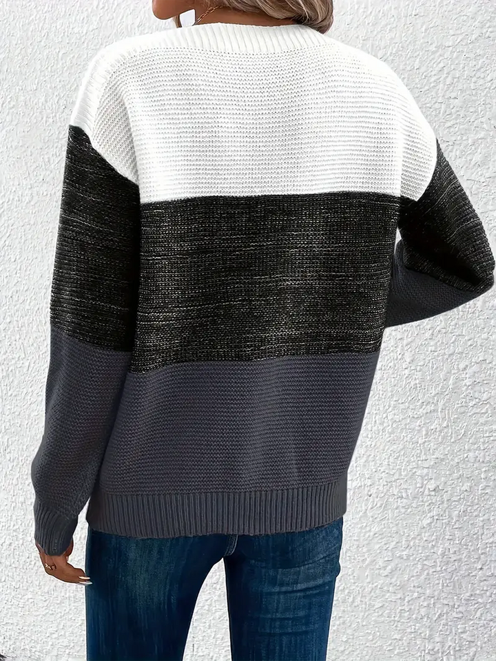 Isla colour-block crew neck jumper in Charcoal