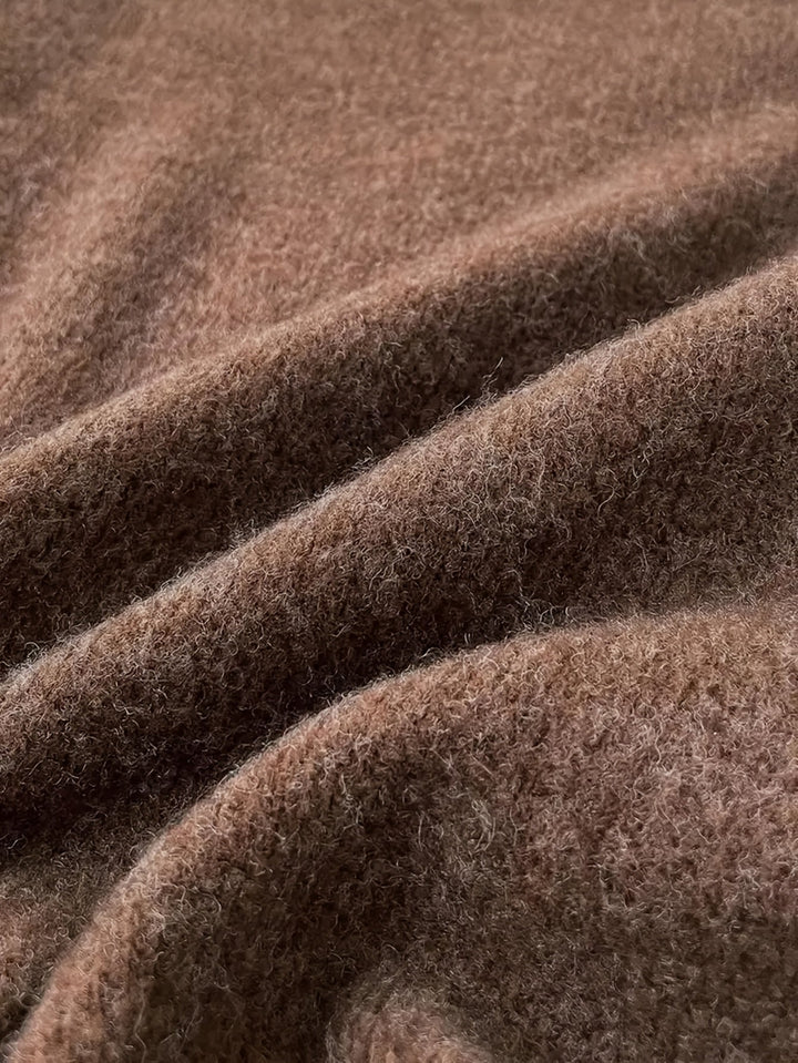 Robien two-piece autumn outfit, fabric close-up
